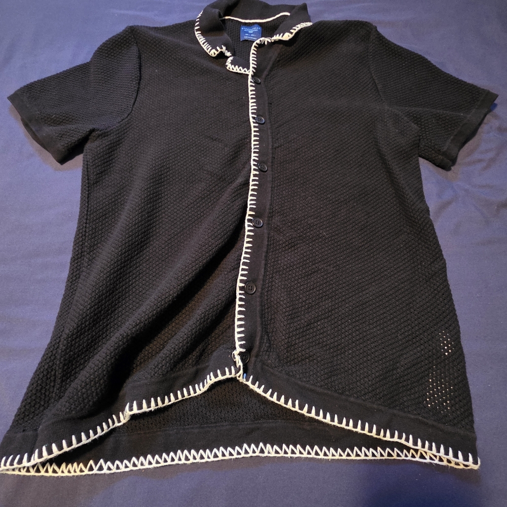 Steel & Jelly Men's Black Button Down Shirt with White Trim